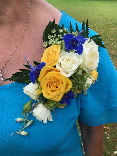 Mum's corsage