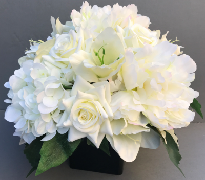 Centerpiece for wedding table with artificial ivory roses & hydrangeas