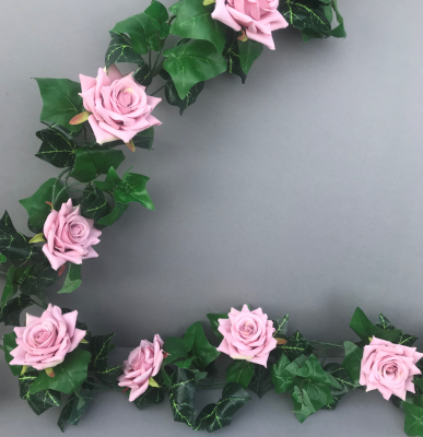 Garland with vintage pink diamond roses