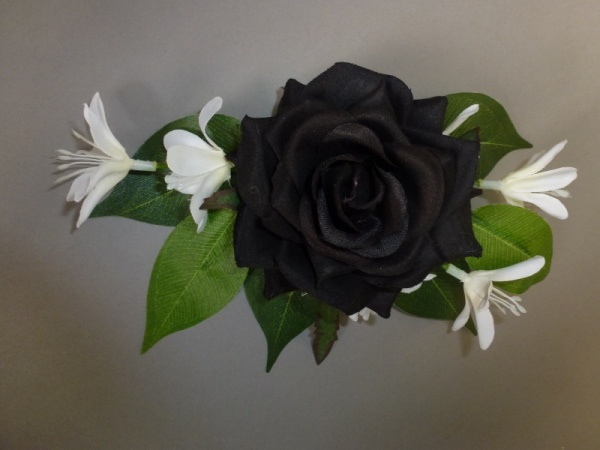 Black corsage 2025